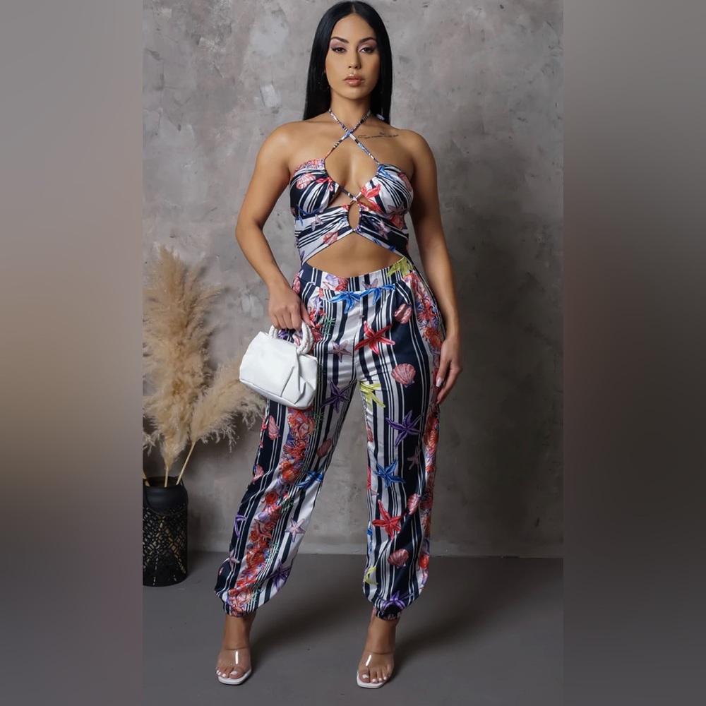 Multi print jumpsuit - Picture 2 of 4